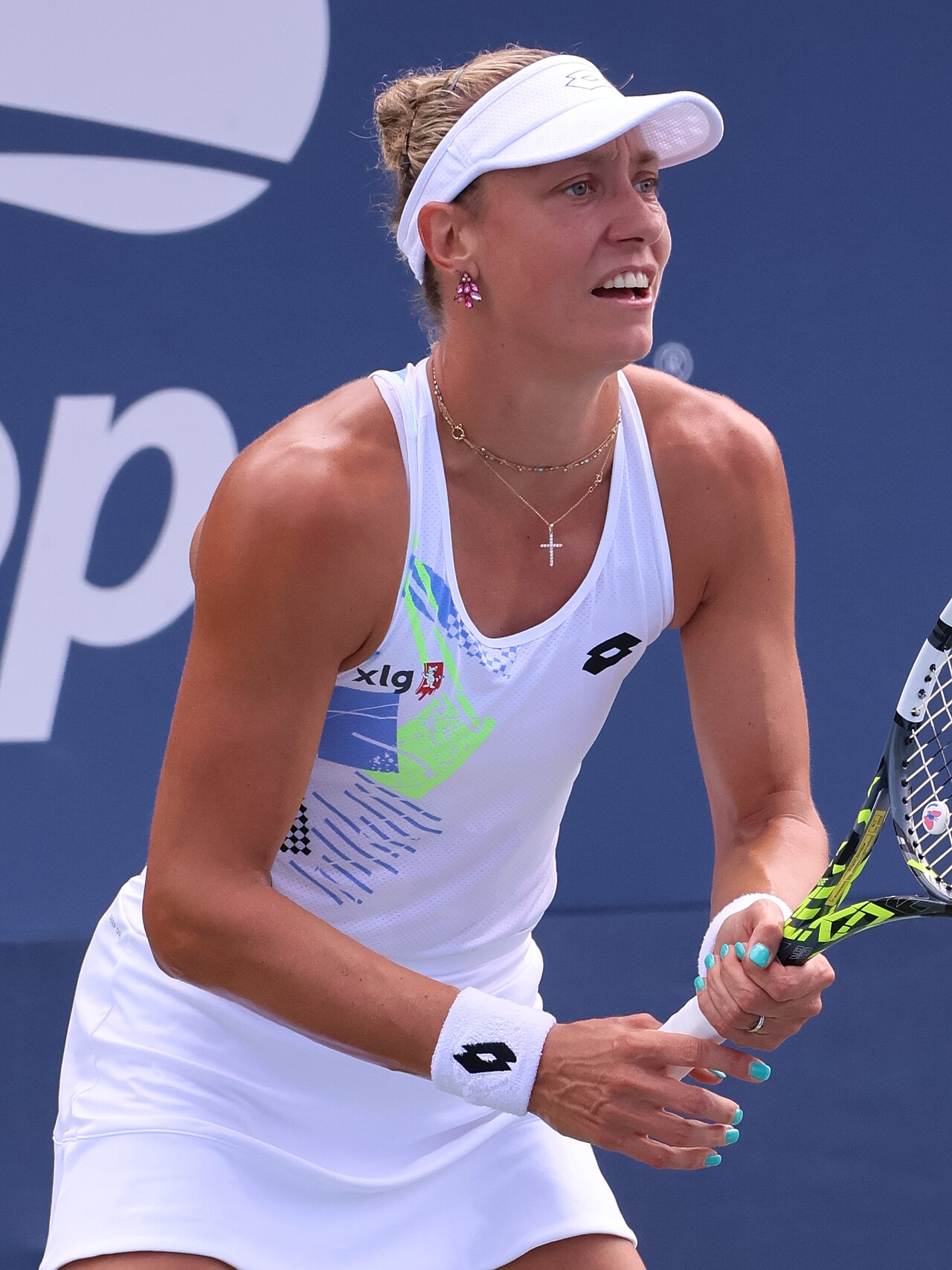 Imagem de referência relacionada a Yanina Wickmayer, item descrito como tenista belga
