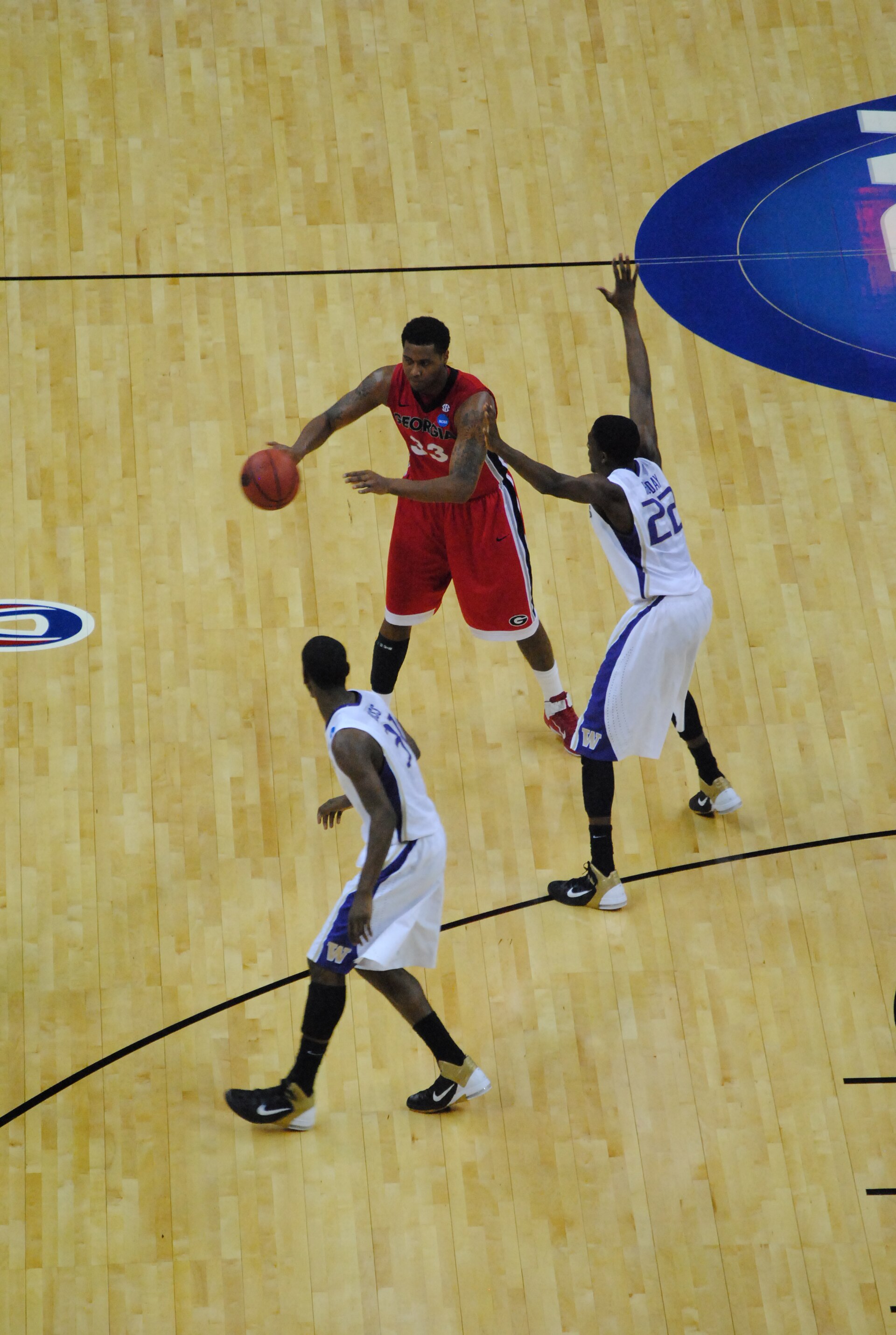 Imagem de referência de Trey Thompkins, descrito nos dados abertos como basquetebolista estadunidense