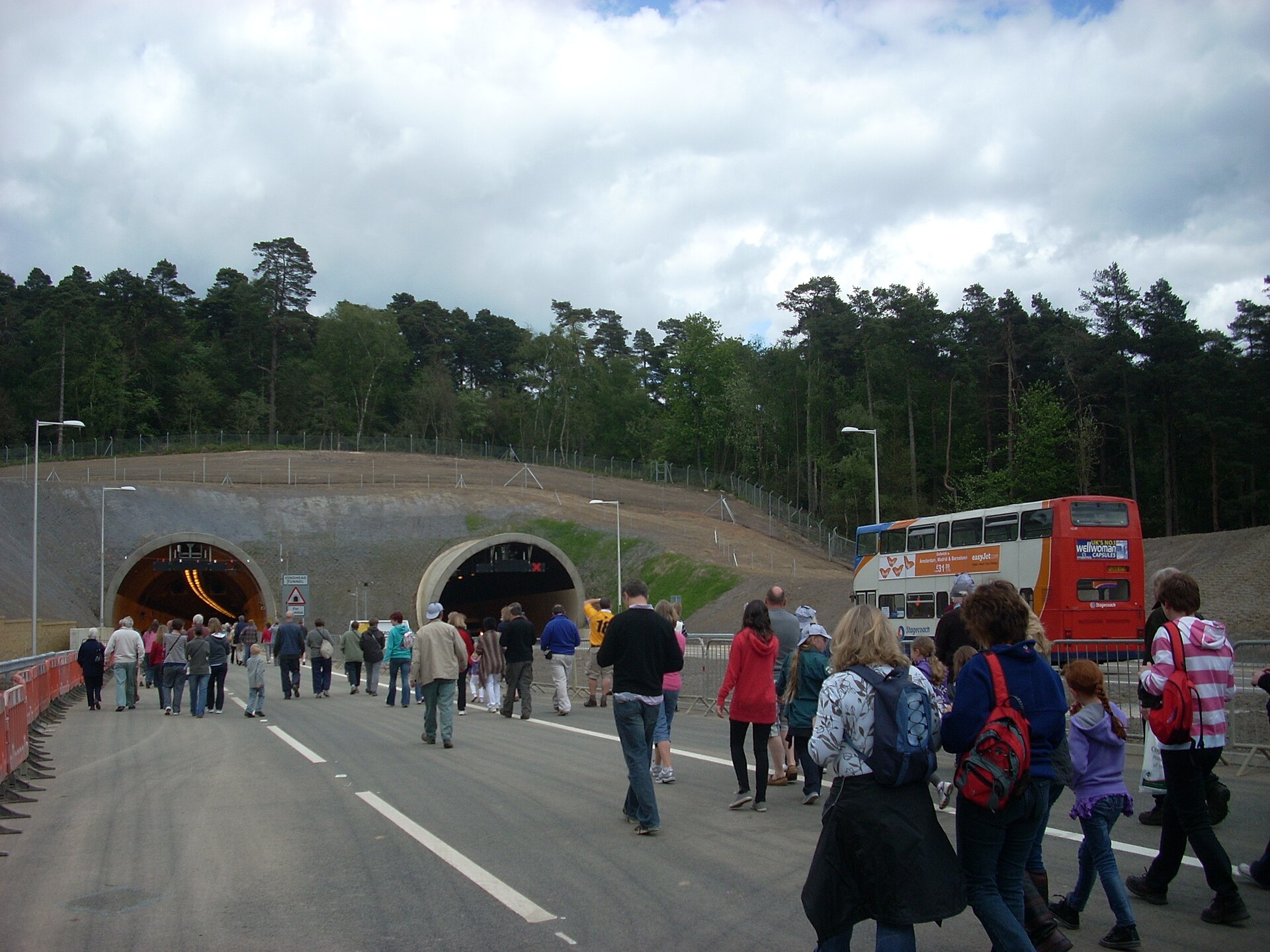 Imagem de referência relacionada a Visão em túnel, item descrito como registro de referência sobre Visão em túnel, organizado a partir de dados estruturados abertos