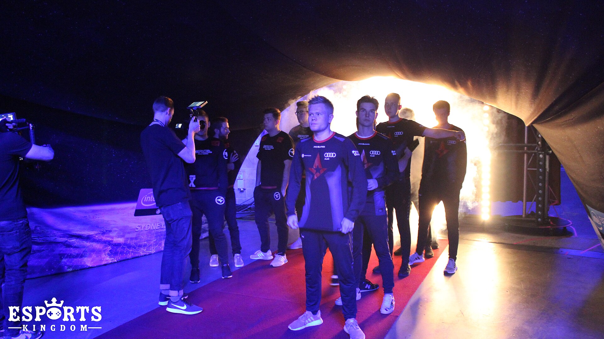 Imagem de referência de Astralis, descrito nos dados abertos como organização de esportes eletrônicos dinamarquesa