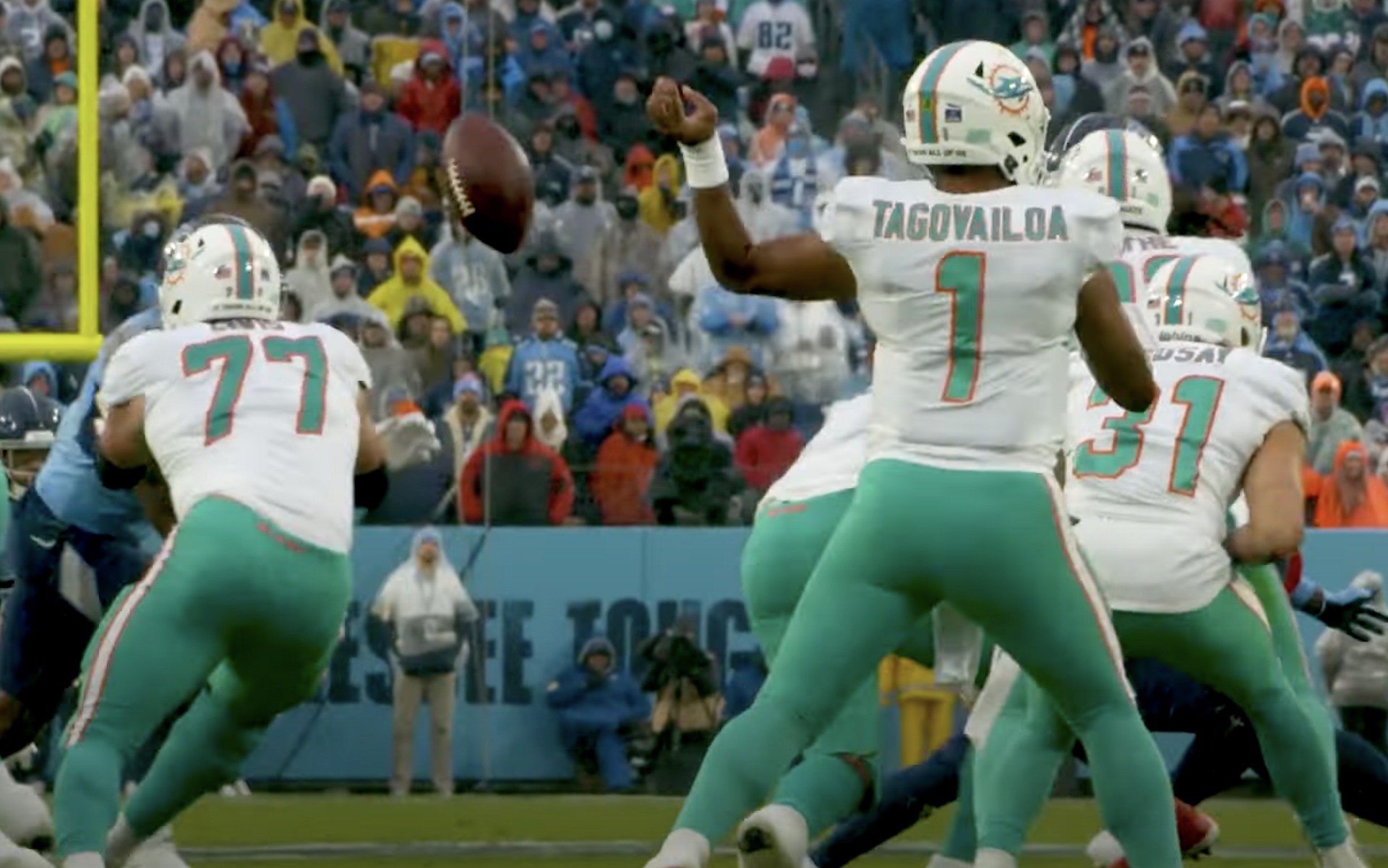 Imagem de referência de Tua Tagovailoa, descrito nos dados abertos como jogador de futebol americano dos Estados Unidos