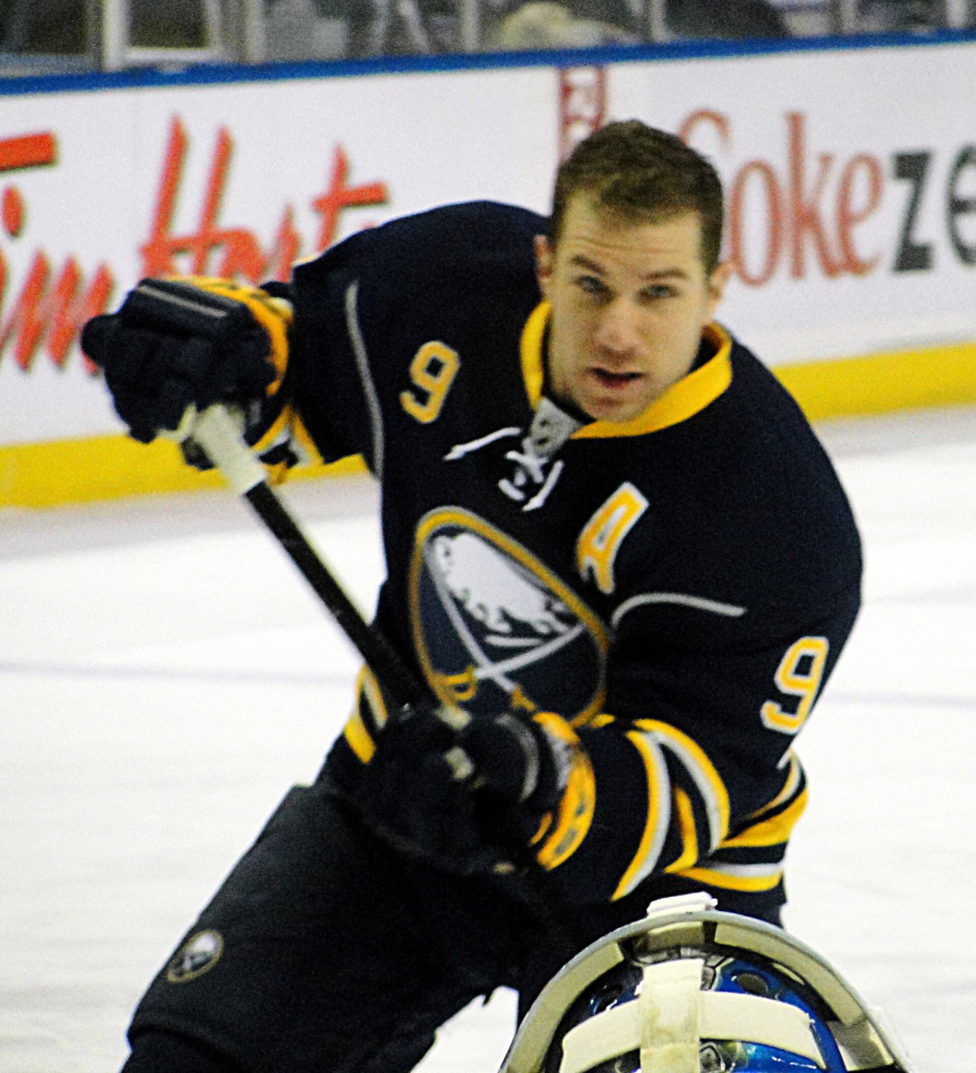 Imagem de referência de Derek Roy, descrito nos dados abertos como jogador de hóquei no gelo canadense