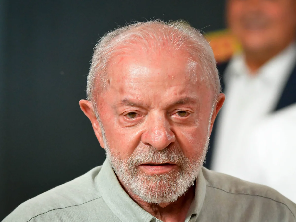 Campanha de Lula relata falhas da Meta a observadores internacionais