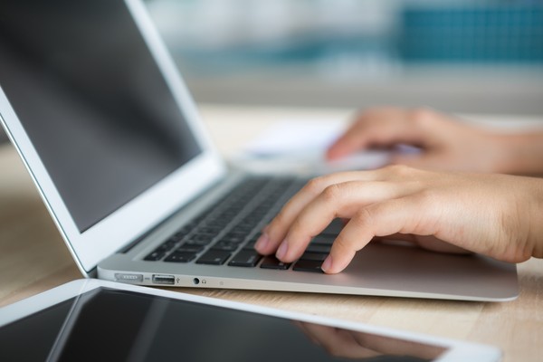 Como copiar e colar no notebook: veja os atalhos e outras formas