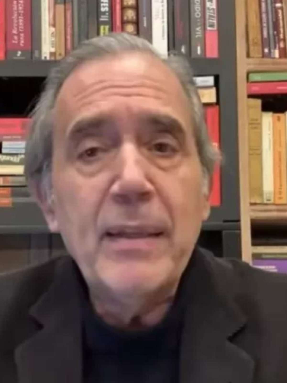 Comentarista político Marco Antonio Villa é considerado foragido por dívida de pensão alimentícia, diz TV