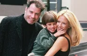 John Travolta, Kelly Preston e um dos filhos do casal, Jett Preston