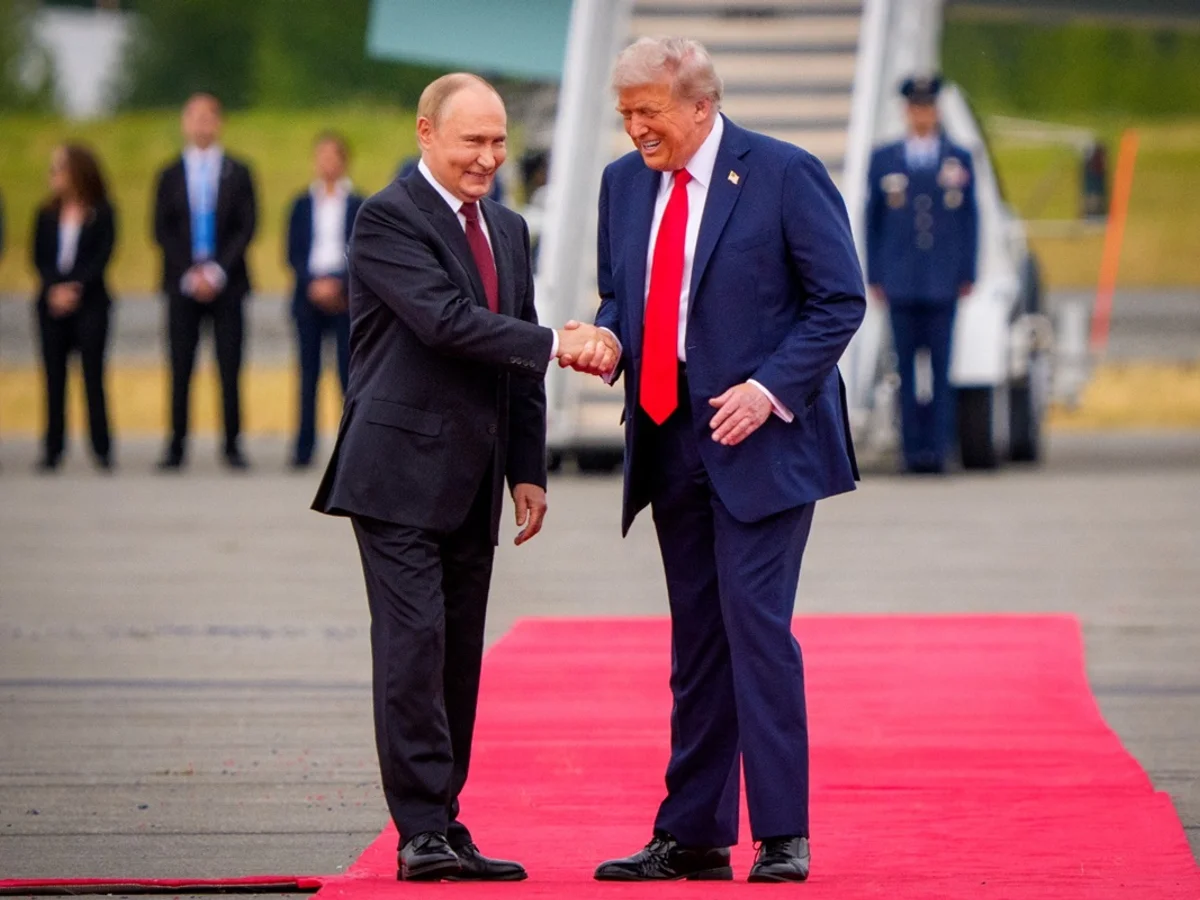 Trump diz que Putin fornecerá diesel e prevê queda recorde nos preços