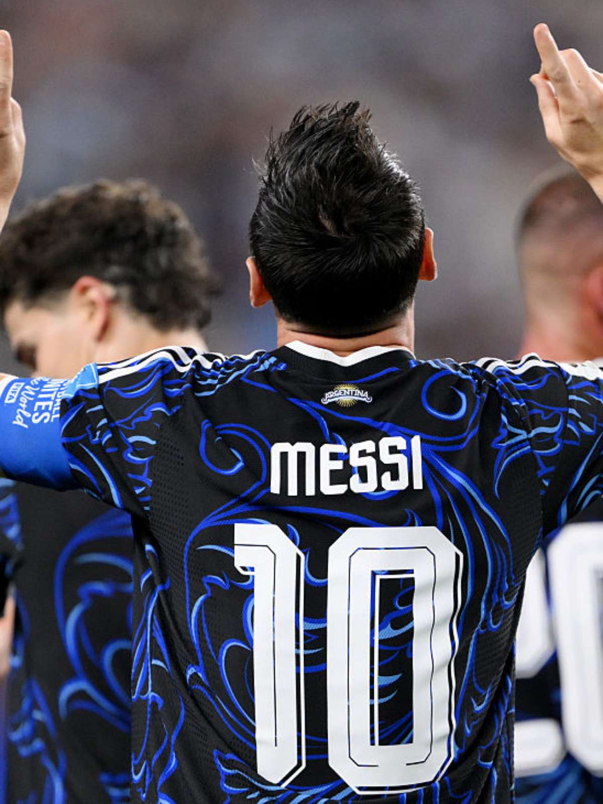 Argentina vai aposentar a camisa 10 de Messi? Entenda como homenagem esbarra em regra da Fifa