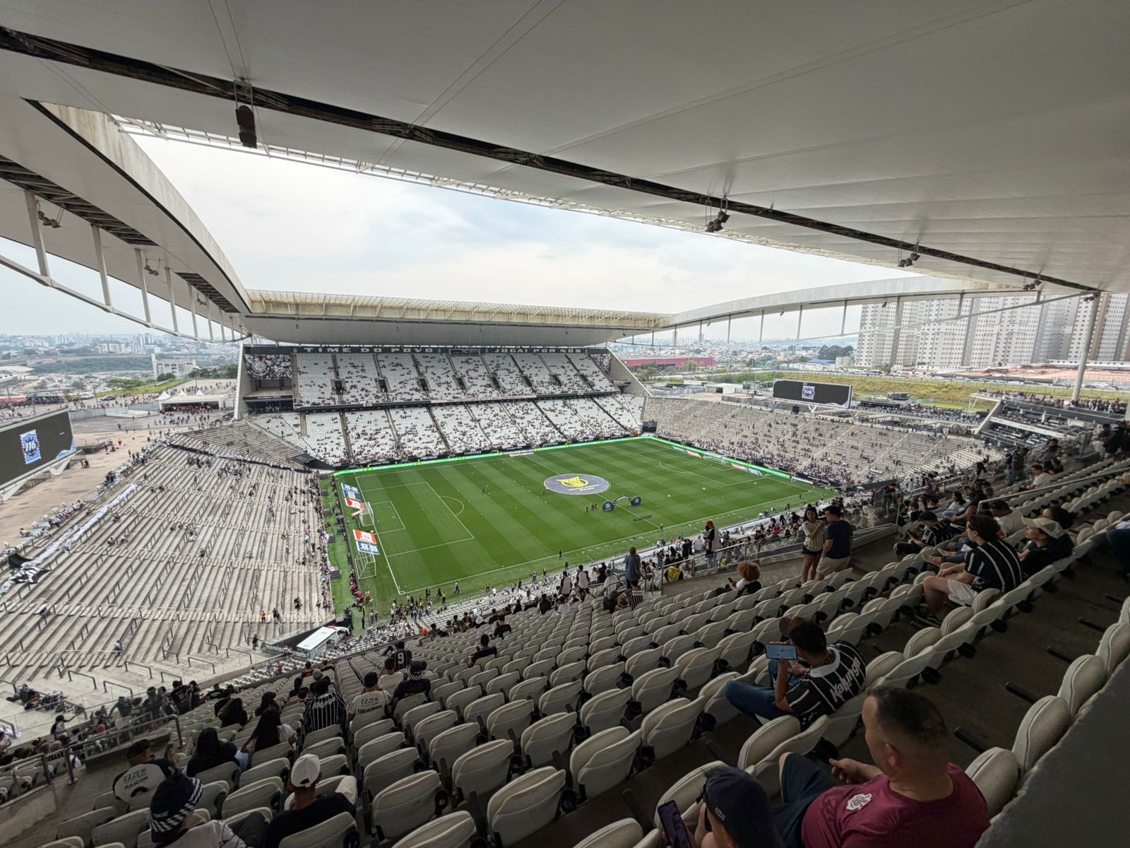 Corinthians recebe sinal de avanço por quitação da Arena e espera Caixa para formalizar negócio
