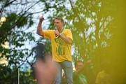 Da desconfiança à reta final: a caminhada de Flávio Bolsonaro no 1º turno