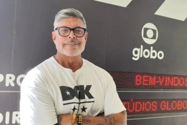 Alexandre Frota fala após Flávio ser intimado pela PF a entregar passaporte