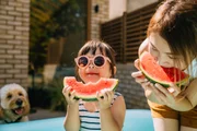 Comer abacate ajuda a dormir melhor naturalmente, revela nutricionista