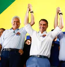 Ronaldo Caiado (PSD) e Flávio Bolsonaro (PL) em evento em Goiânia Foto: WILTON JUNIOR/ESTADÃO CONTEÚDO/ESTADÃO CONTEÚDO