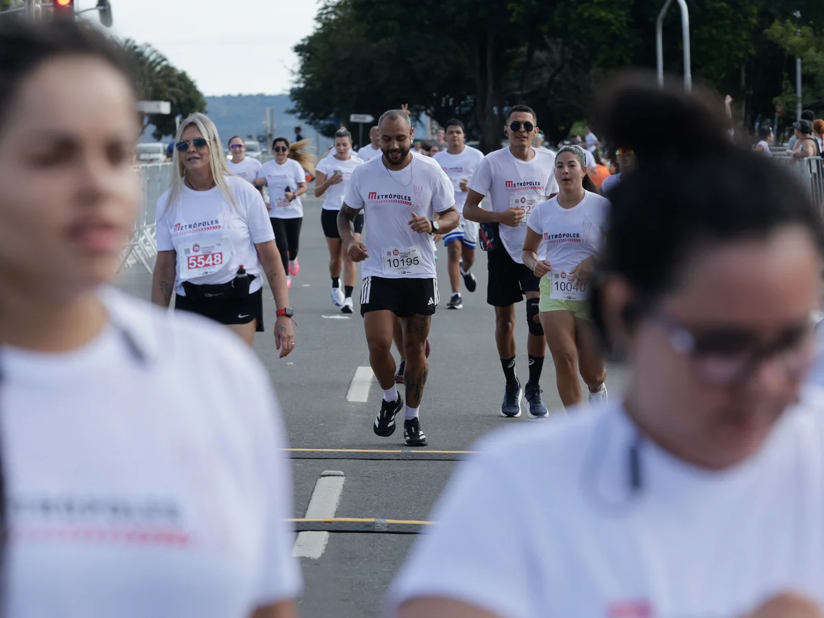 Metrópoles Endurance Corrida: especialista alerta sobre uso de suplementos