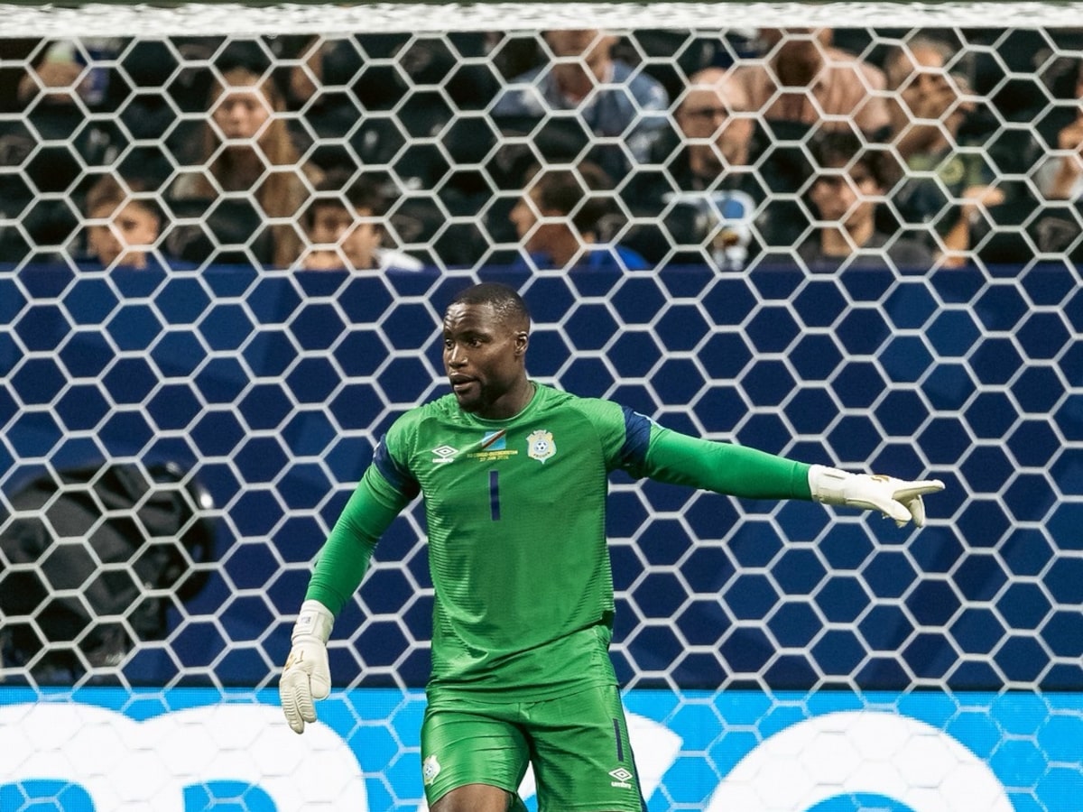 Fifa sabia e deixou jogador irregular atuar nas eliminatórias e Copa do Mundo, revela jornal