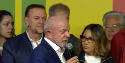 Lula em primeiro discurso após resultado do primeiro turno das eleições gerais deste domingo, 4 Foto: Reprodução/Globonews