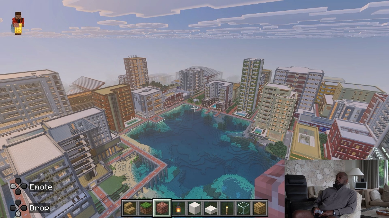 Ex-treinador revela que construiu cidade no Minecraft por 12 anos e é zoado por Brady e Edelman